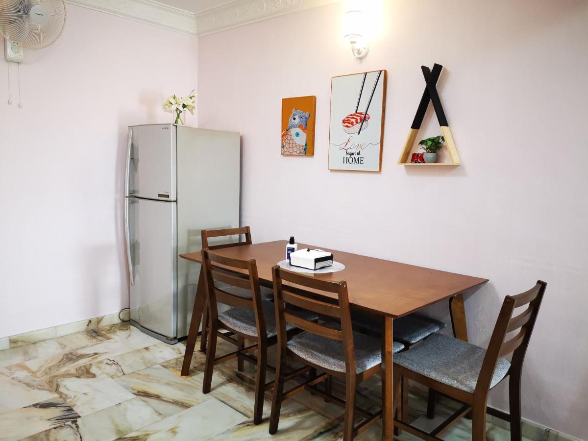 Single Terrace House near to Sunway Carnival Mall, Seberang Jaya Butterworth Bagian luar foto