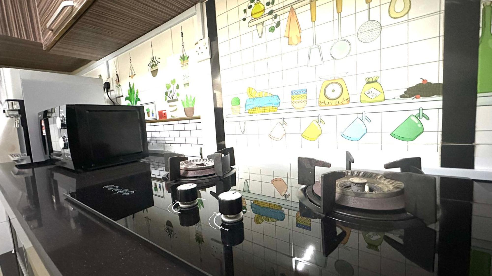 Single Terrace House near to Sunway Carnival Mall, Seberang Jaya Butterworth Bagian luar foto